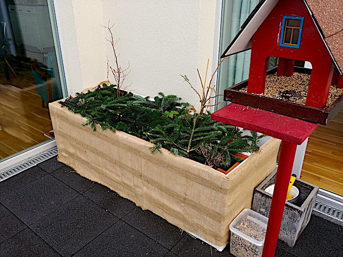 Blumenkasten für den Winter vorbereitet